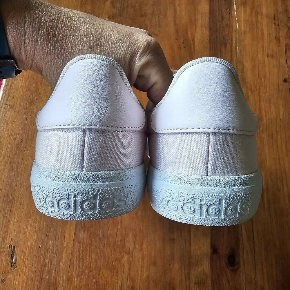 adidas Women's Vulc Raid3r Skate Shoe Sneakers Pink/White Size 9.5